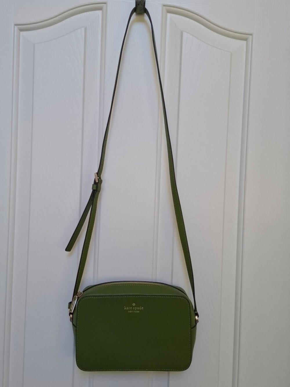 EUC - Kate Spade Harper Crossbody in Cilantro Green